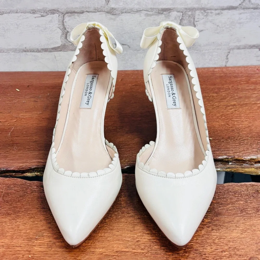 Sargasso & Grey Ivory Leather Scalloped Bow Kitten Heels Made in Spain 38